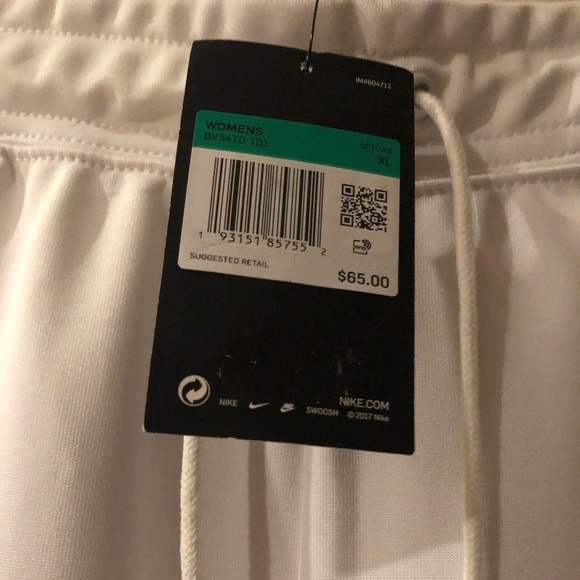 NWT NIKE Women’s Loose Fit Coupe Track Pants - Picture 4 of 5